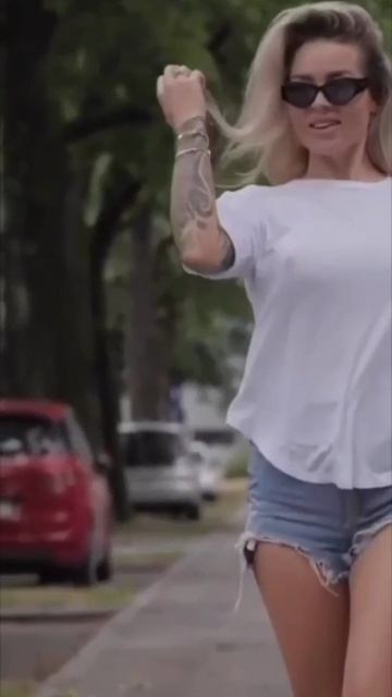 Девушка, у вас Фары горят смотреть онлайн