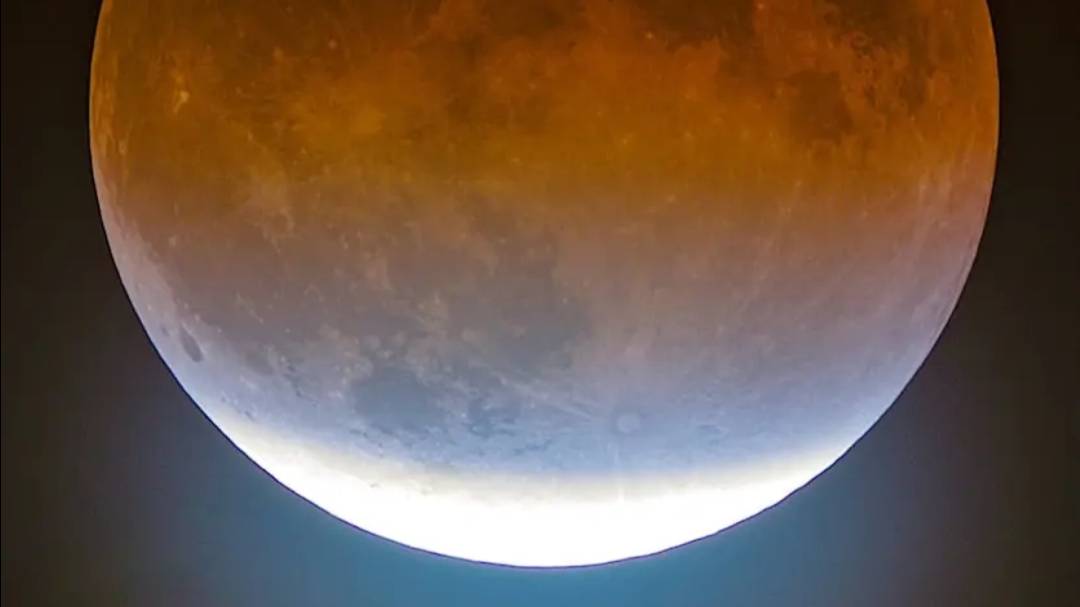 Полное Лунное затмение 7.09.2025 смотреть онлайн