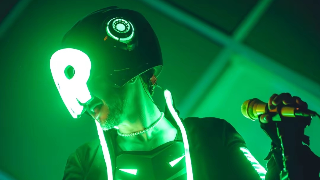 The living tombstone. Maldives смотреть онлайн