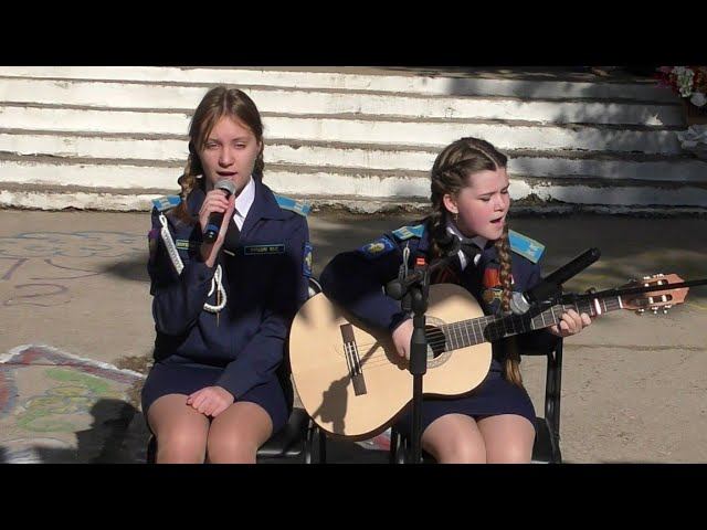 Юлианна и Вероника - Выпускной смотреть онлайн