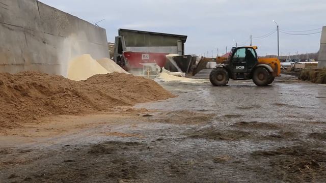 Выездное занятие слушателей «Школы фермера» в ООО «Ме смотреть онлайн