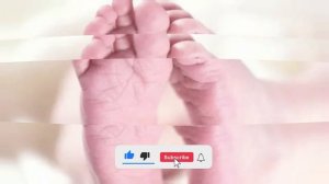 Россиянка выбросила новорожденного в уличный туалет.