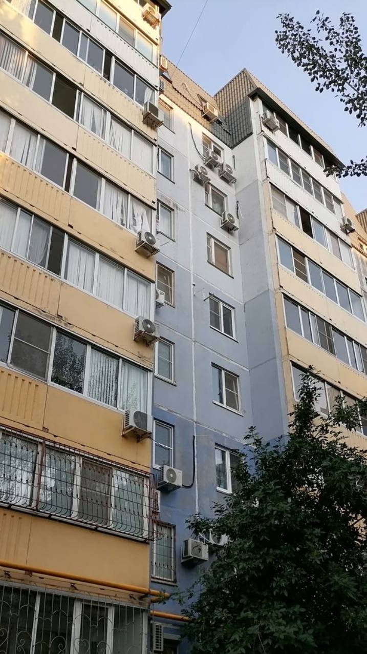 🏠 Волгоград, Краснооктябрьский р-он. 3-ком. квартира, продажа, ул. Поддубного, 3