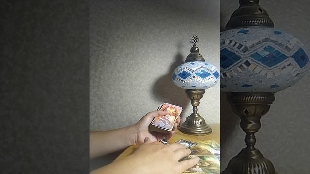 Что унесет эта осень 2025 из вашей жизни?Самый точный прогноз на будущее! смотреть онлайн