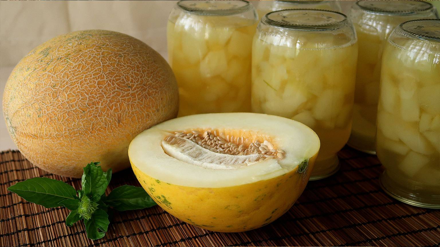 Компот из дыни на зиму без стерилизации. Лето в банке.