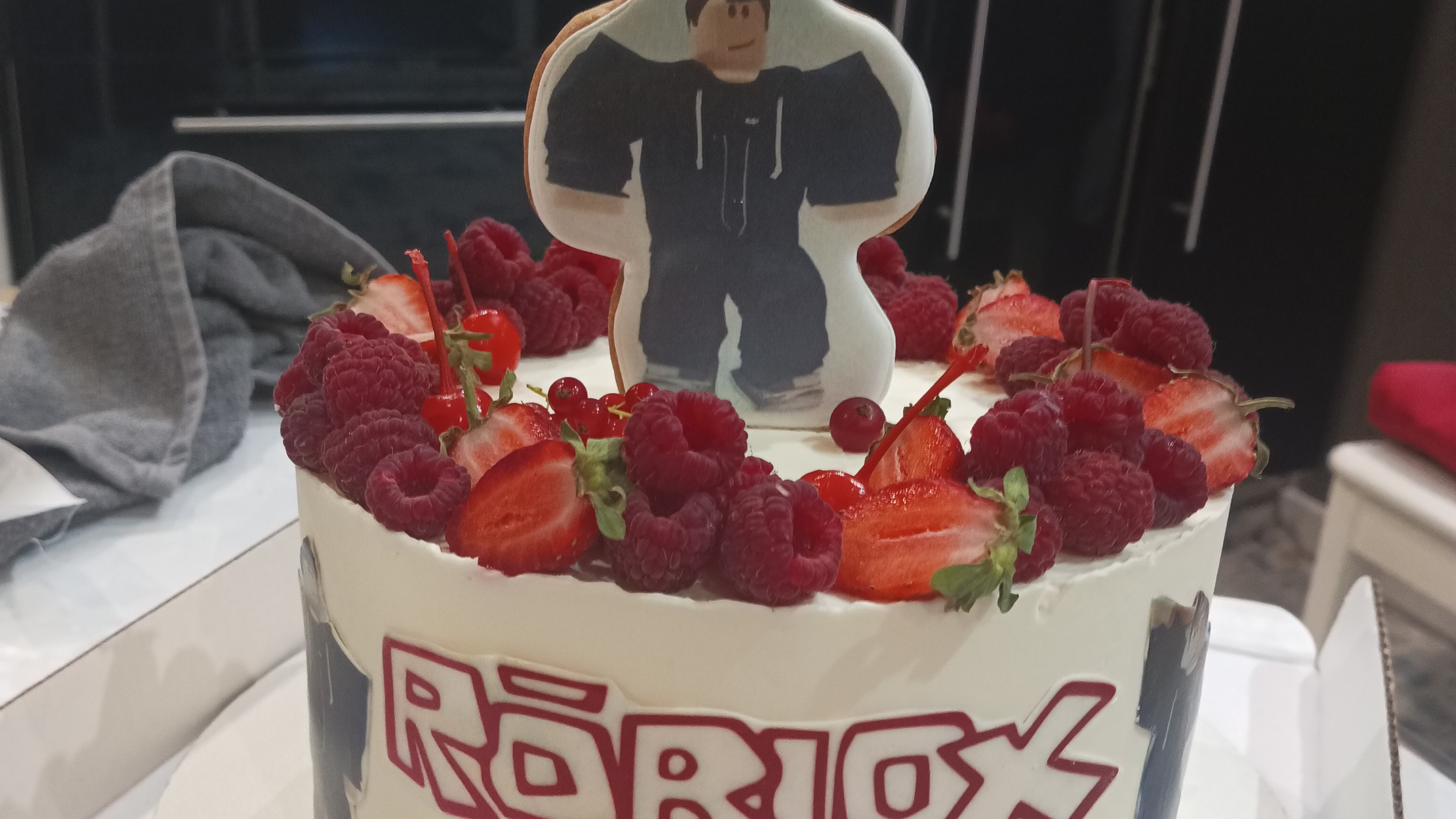 сегодня у меня день рождения🎂🎉🎁