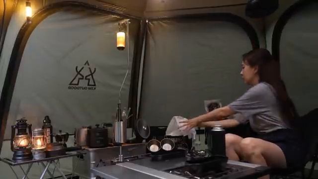 Соло кемпинг,  проливной дождь и отдых, уютная палатка😊😊😊