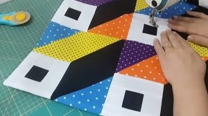 Как сшить большое объемное лоскутное одеяло с двухцветным квадратным рисунком. Получилось фантастиче