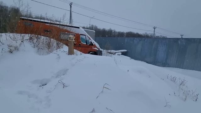 Из Германии в Россию/ Лечу в Германию/ Очень дорого/ Подарки/ Аэропорт/ Тюмень/ Жизнь в России смотреть онлайн