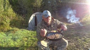 ОДИН В ТАЙГЕ В ЛУННОЕ ЗАТМЕНИЕ! ЗАКИДУШКИ НА ЛЕЩА, ЦВЕТ РЕШИЛ \В ПАЛАТКЕ КАК ДОМА, МАКАРОНЫ ОТ ДРЮНИ