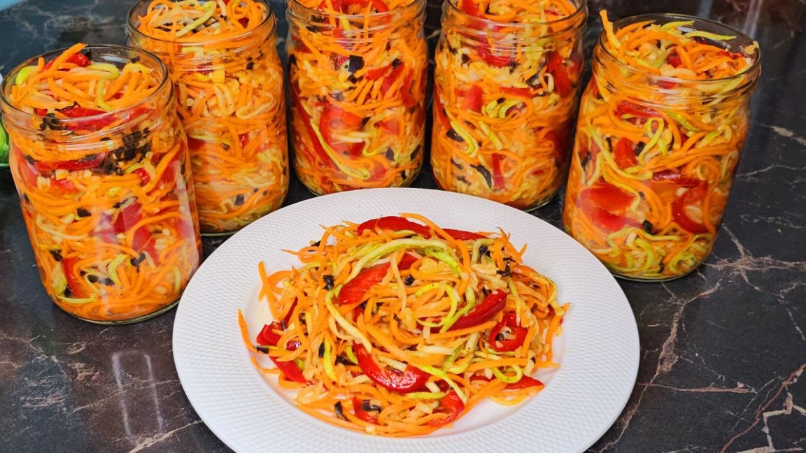 Зимой пальчики оближешь. ИКРА ИЗ Кабачков на зиму. Готовьте сразу побольше! Самый вкусный Рецепт! смотреть онлайн