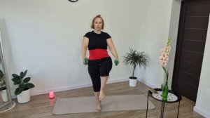 Упражнения с гантелями / Профилактика остеопороза, остеохондроза