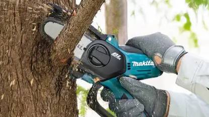 Makita — мини-пила, которая справится со всем!