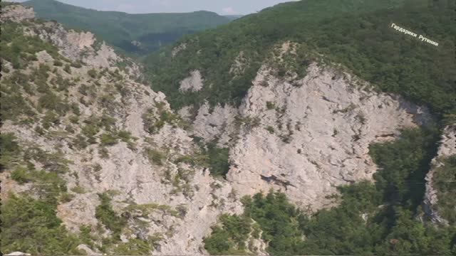 Большой Каньон Крыма, река Аузун Узень и Ванна молодости смотреть онлайн