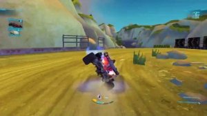 МУЛЬТ ТАЧКИ МОЛНИЯ МАККУИН ИГРА ГОНКИ КРУТЫЕ ЛЕТАЮЩИЕ МАШИНКИ РАЗВИВАЮЩИЕ МУЛЬТИКИ ДЛЯ МАЛЬЧИКОВ