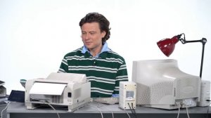 Момент из интервью Прохор Шаляпин Александр Рогов Шаляпин берет телефон говорит помогите