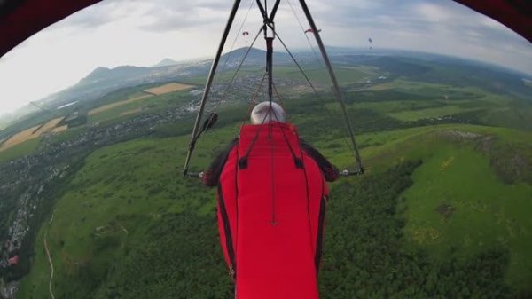 Первый полёт на Юце в 2025. Дельтаплан Discus 14B.