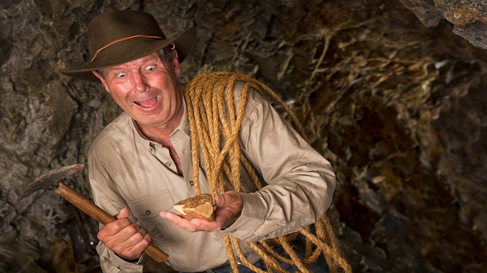 Франшиза: как зарабатывают продавцы лопат смотреть онлайн