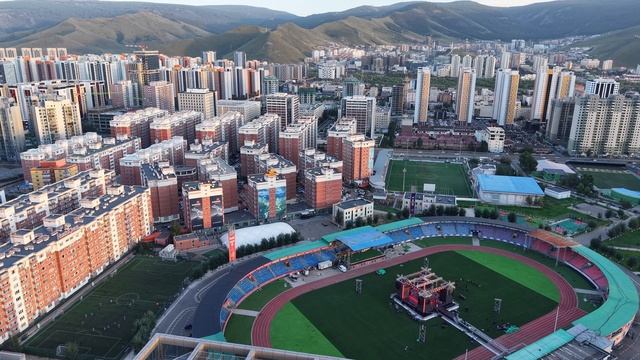 Улан-Батор. Цэнгэлдэх. Стадион