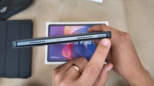 Оригинальный чехол XIAOMI для Redmi Pad 2 - обзор и сравнение с ноунэйм?