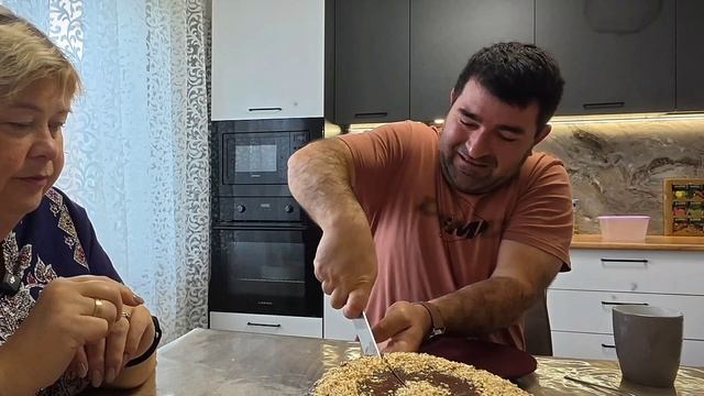 1000096063.mp4""Уральская сказка": Шокирующая правда, которую скрывают блогеры-крестьяне."#обзор #ур смотреть онлайн