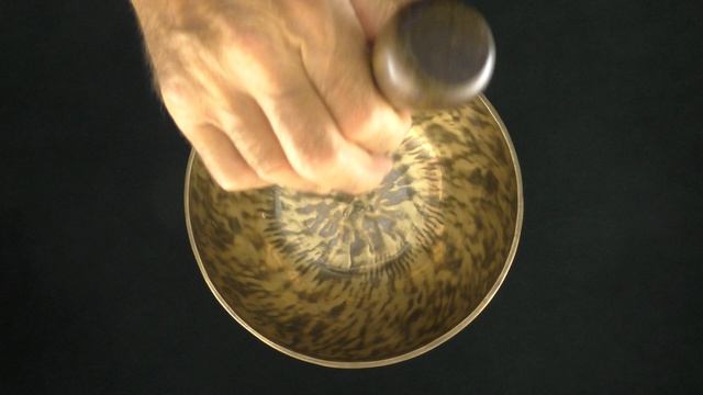 Поющая чаша Full Moon 27,5 см, Соль# 102 Гц , Ре# 303 Гц смотреть онлайн