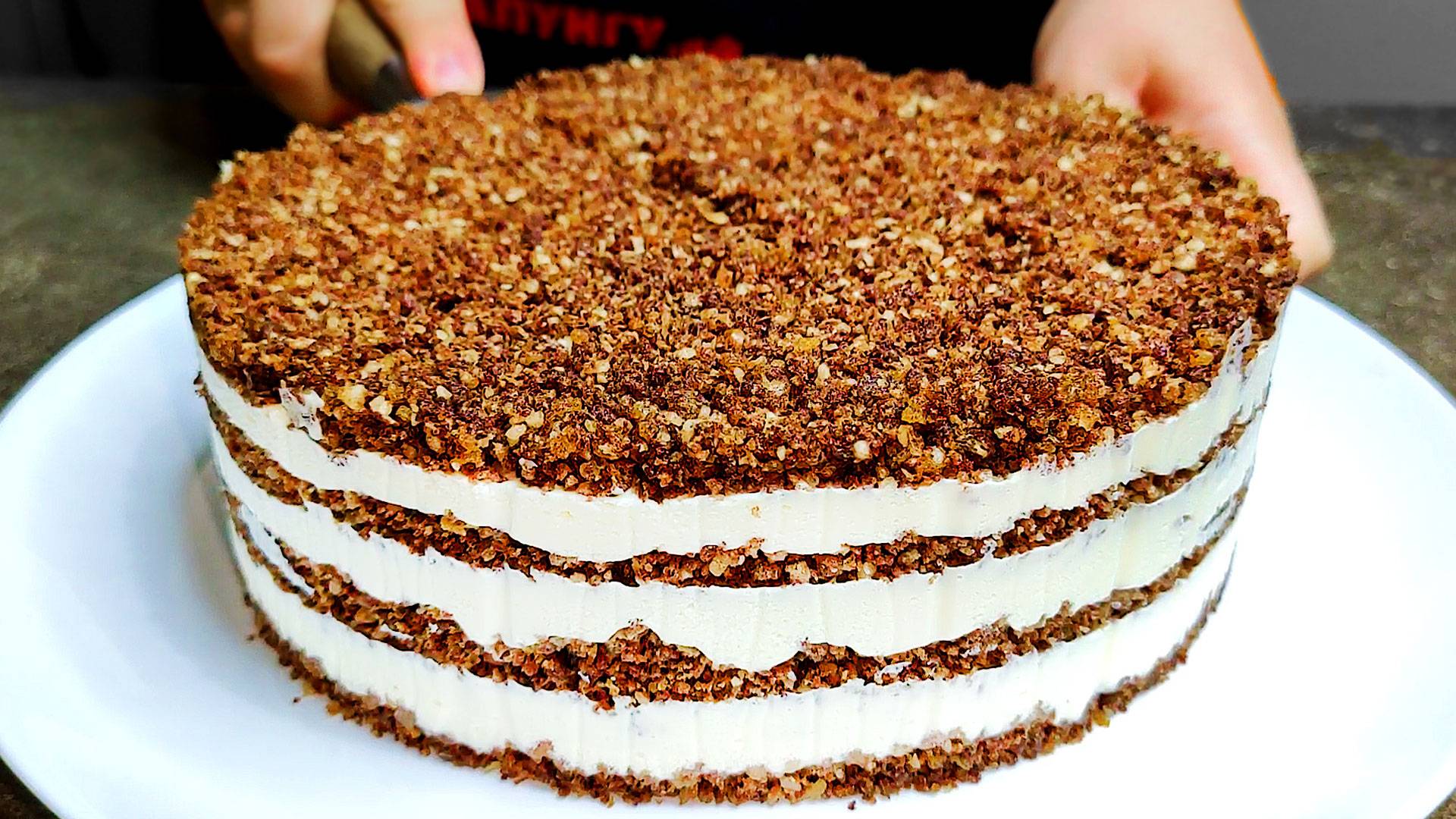 Этот торт такой вкусный, что я готовлю его каждые выходные! Без духовки и без печенья смотреть онлайн