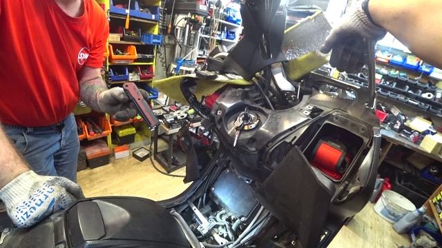 107. Yamaha TMAX 530. смотреть онлайн