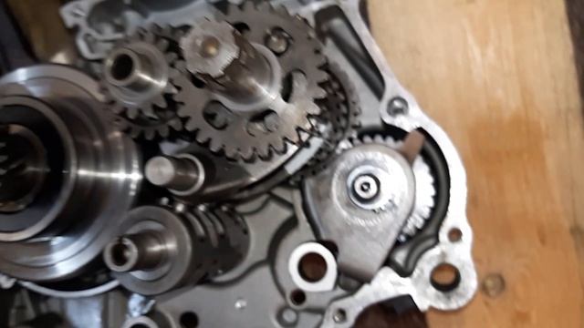 Двигатель 250 кубов 166fmm разборка и сборка развалился поршень в картер смотреть онлайн