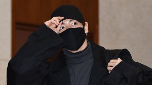 🌍✨ Чонгук в России: Тайное Путешествие Золотого Макнэ! 🎤🇷🇺