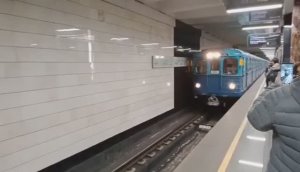 Московское метро. Поездка на парадном Еж3 от "Каховской" до "Каширской"