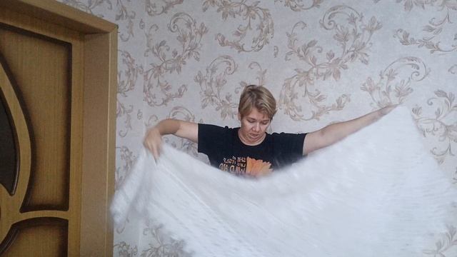 Большие и теплые белые пуховые платки. смотреть онлайн