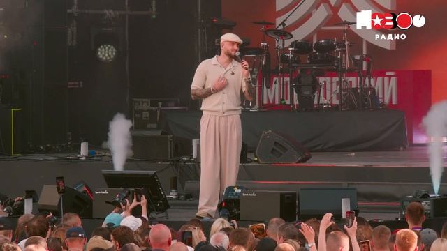 Тони – Обниму | День рождения Нового радио #музыка #тони #песни смотреть онлайн