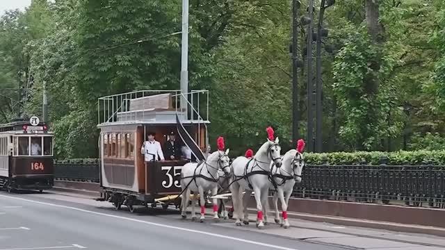 Парад трамваев смотреть онлайн