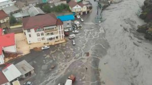 Населенные пункты Дагестана попали под облаву селевого потока. Махачкала и Дербент ушли под воду