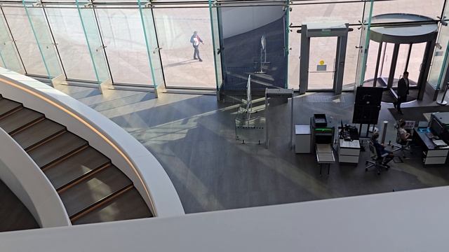 Лахта центр соседнее здание 09.25