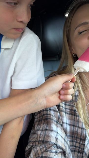 Мороженое ЛАБУБУ с шариками 🍦 смотреть онлайн