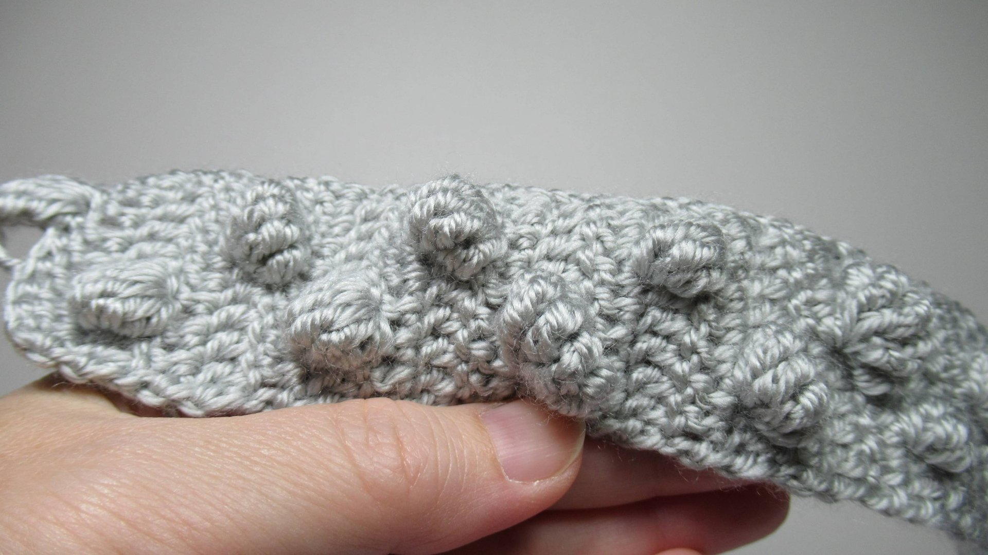 Как вязать шишечки крючком смотреть онлайн