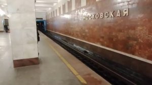 Нижегородское метро. Предновогодняя охота на поезда метро. Станция «Московская»