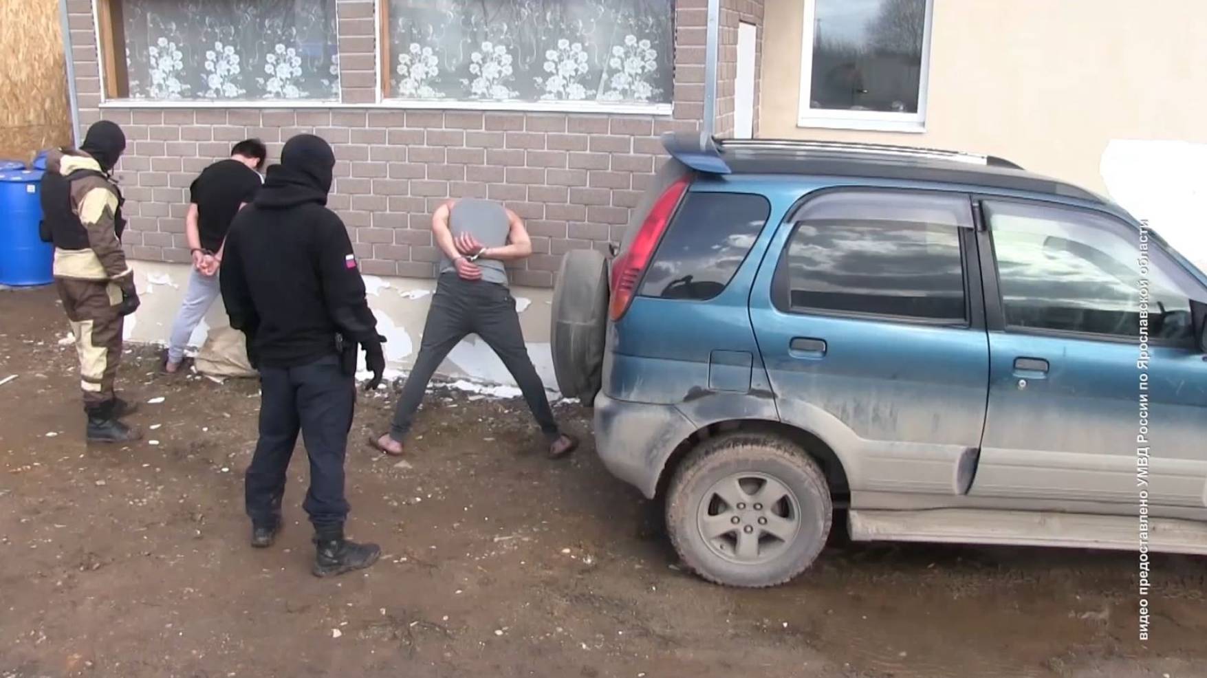 Ярославцы предлагают сажать тех, кто обманывает стариков смотреть онлайн