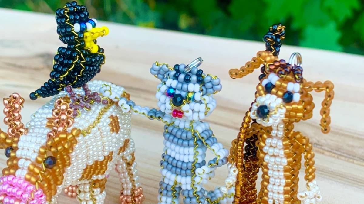 Красивые фигурки из бисера / кот Матроскин и Галчонок из бисера / Шарик с ружьём из бисера / бисер смотреть онлайн