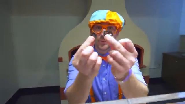 Blippi Visits a Childrens Museum Learning Videos For Kids Education смотреть онлайн