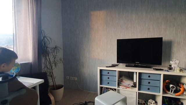 Влог/ Вешаю сама полочки/ Обзор комнаты Дани/ Жизнь в Германии смотреть онлайн