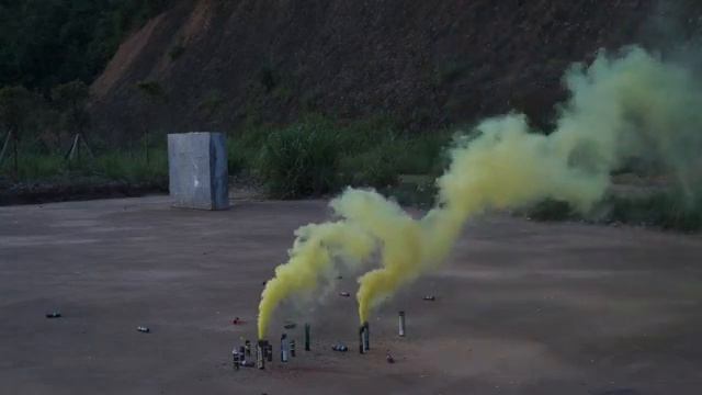 FPS003 цветной дым Желтый смотреть онлайн