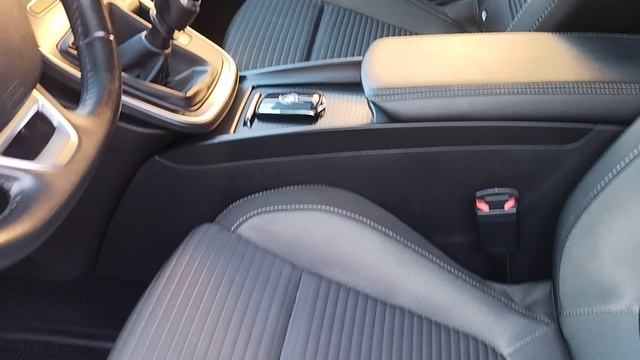 В продаже Рено Гранд Сценик