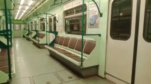 Петербургское метро. Одиночество в вагоне. Перегон "Пр. Большевиков - Ул. Дыбенко"