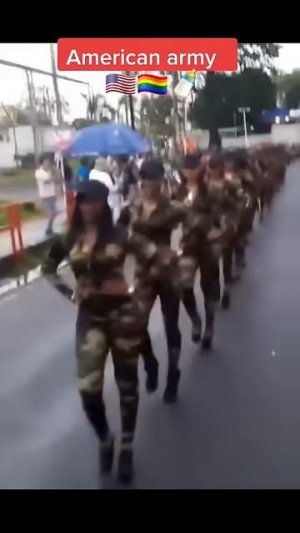 Девушки армий США и России!