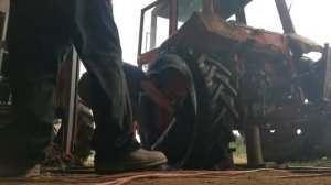 МОНТАЖ ЗАДНИХ КОЛЁС НА МТЗ80 БЕЗ СНЯТИЯ ДИСКОВ