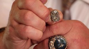 Александр Бродниковский-видеообзор на старинные и винтажные женские часы (продолжение)