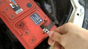 Застрял ключ! Как вытащить ключ из замка зажигания